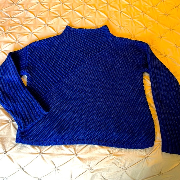 Halogen sweater - Picture 1 of 4
